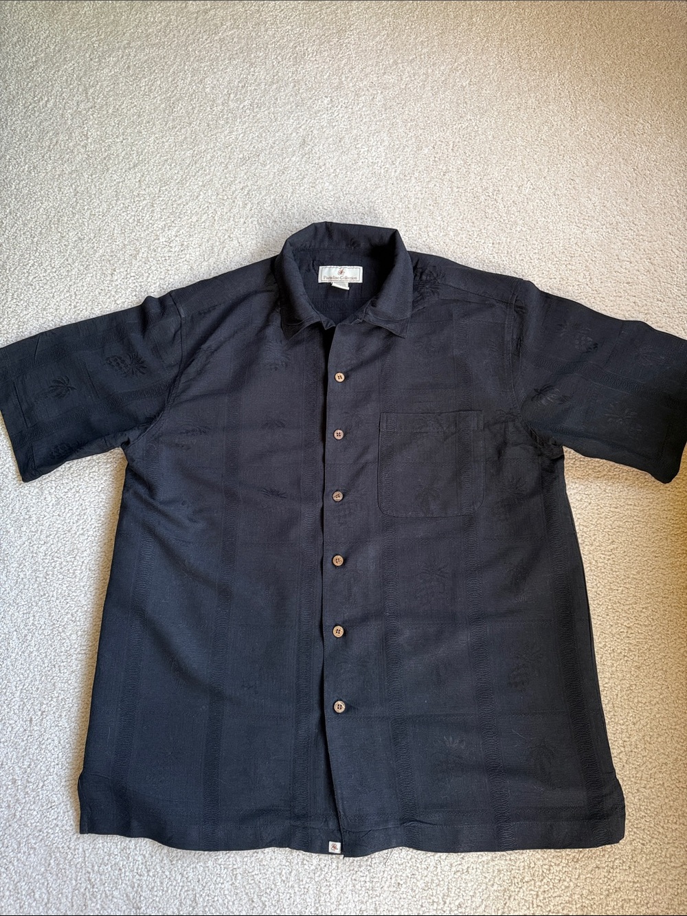 Paradise Collection men’s black Hawaiian shirt - Medium